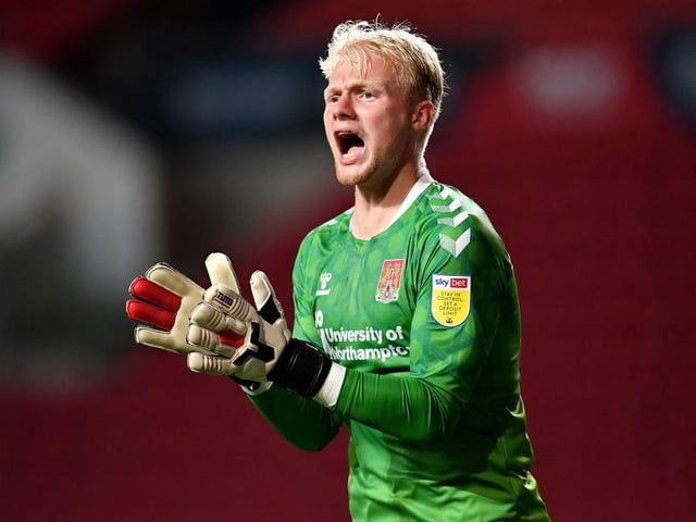 Let down by a creaky wall for Gillingham's goal but his defenders protected him well aside from that. His only save of the night came in stoppage-time and it was a simple one at that. A solid return to the team... 7