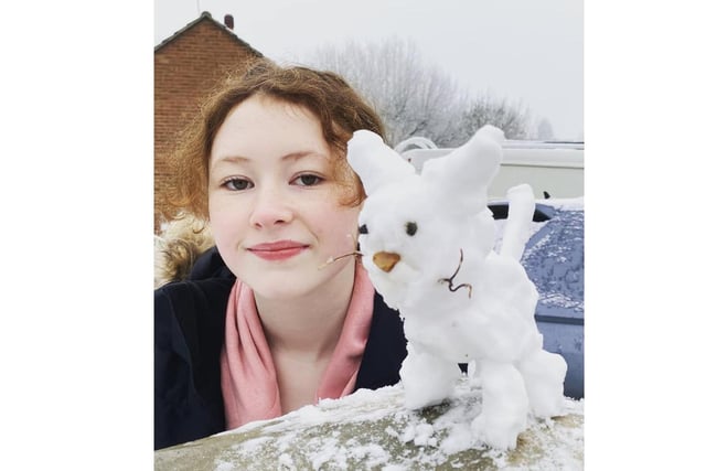 Kaitlynn Harris made a snow cat in Kineton home (photo from Penny Harris)