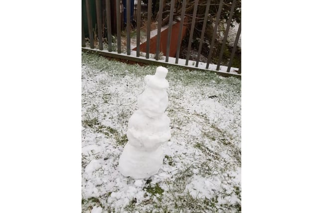 A mini snowman spotted on Brunswick Place brought a smile to Mandy Croft as she walked this morning, Friday January 8. (photo from Mandy Croft)