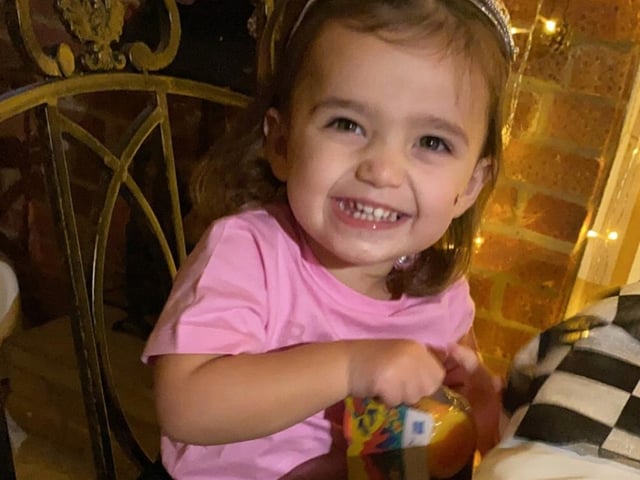 Little Aaliyah Duncan couldn't have her planned birthday with her friends at a trampoline park so her mum planned a fun Mad Hatter's Tea party and they both helped each other to make the props.