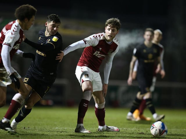 His attempt at cutting out a through pass only succeeded in deflecting the ball to Fraser who set up Walker for the opening goal. A tough night at the back... 5