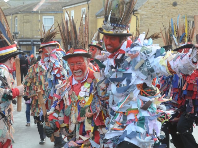 Red Leicester Morris in actionat Straw Bear Festival 2017 in Whittlesey.