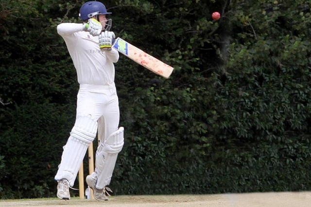 Lloyd Jones batting for Newick CC / Pic by Ron Hill