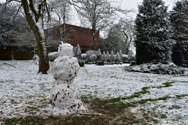 With a bottle for a nose and bottlecaps for buttons, this Caldecott Park snowman is a testament to the art of improvisation, if nothing else.