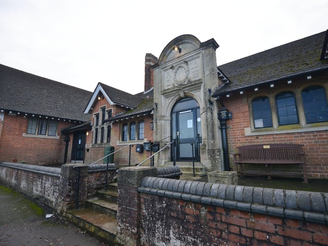 Ticehurst Village Hall. SUS-210121-131146001