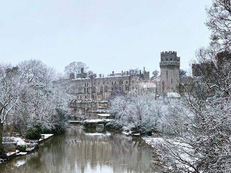 George Palmer took this photograph of Warwick Castle.