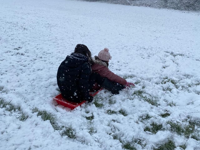 Hazel Loka tweeted that the snow day was the best bit of fun they have had in months