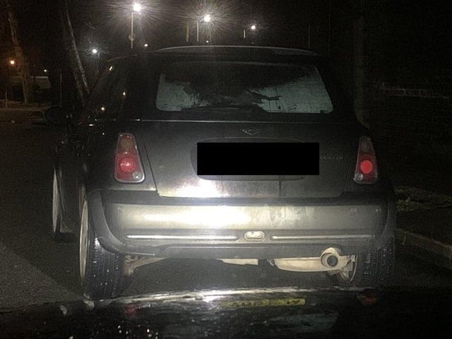 Driver has no licence or insurance