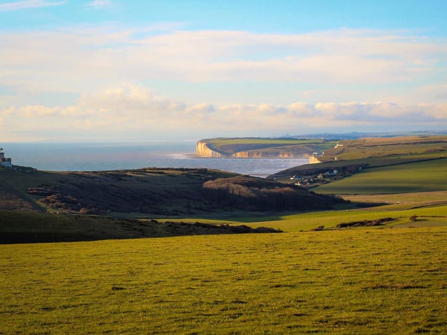 Belle Tout lighthouse, looking towards Cuckmere Haven. Taken by Rachel Hemmings with a Canon eos 1300d. SUS-210302-104049001