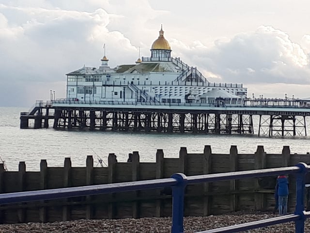 Eastbourne Pier by Alison Cushing. SUS-210302-105738001