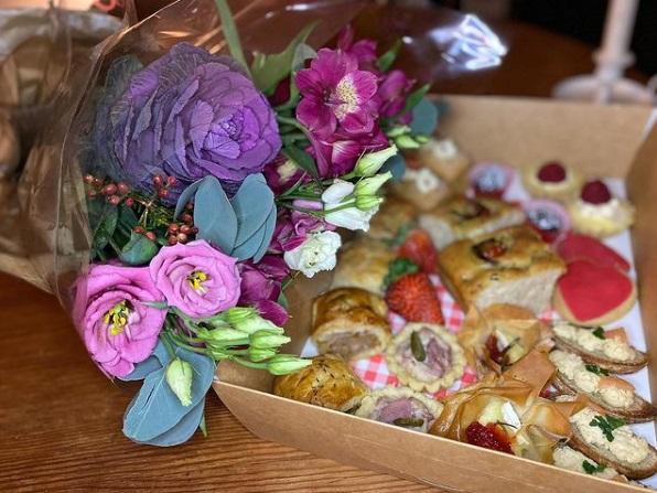 Greens Country Kitchen is putting together sharing boxes that come with bouquets of flowers for £42.50 to be either collected or delivered on Valentine's Day! Pre-orders must be made by February 7.