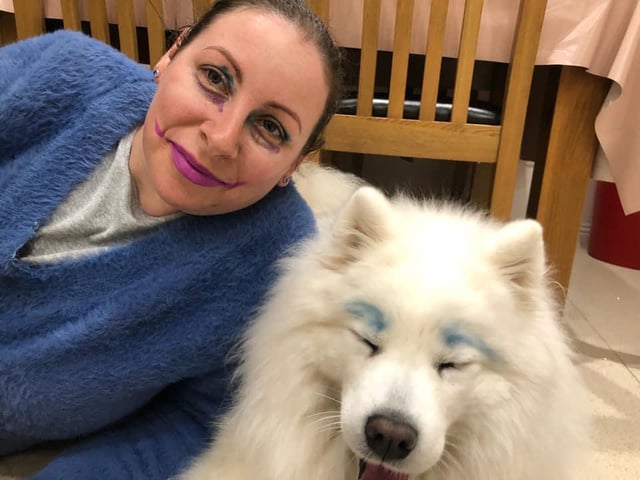Sabby Farell's children decided to get hold of the make-up in this picture