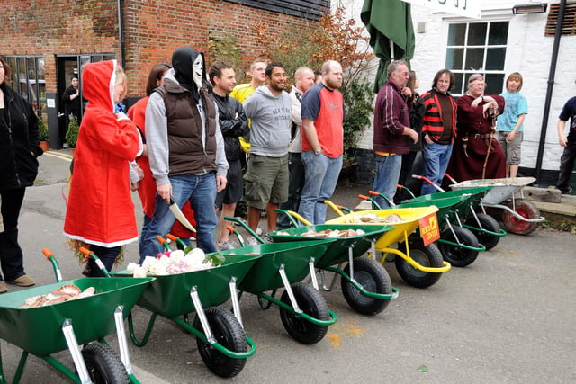 The inaugural What a Load of Scallops race in 2009. Picture: Tony Coombes