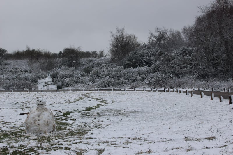 Snow in Hastings. Picture by Kevin Boorman SUS-210702-142149001