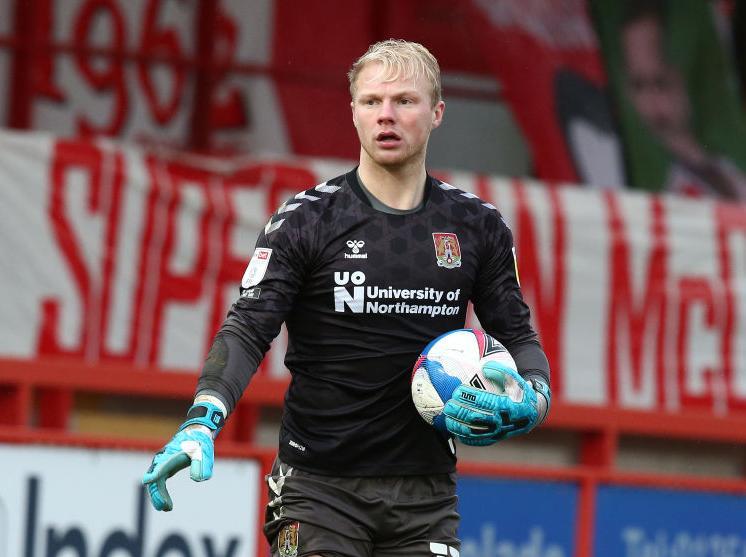 His third clean sheet in the past five games & it was the easiest one he has earned, and will earn, all season as Accy, fresh from scoring six in midweek, did not take a single shot on target. Handling was secure in the rain... 7