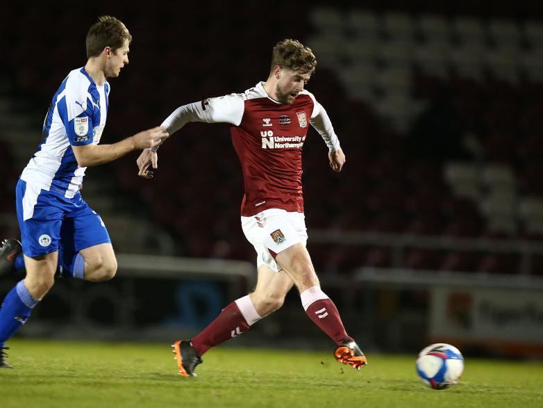 As alluded to with his midfield partner, he was overrun and outnumbered in the middle and also came off at half-time. Passing was hit and miss and several mistimed tackles earned him a caution... 3.5