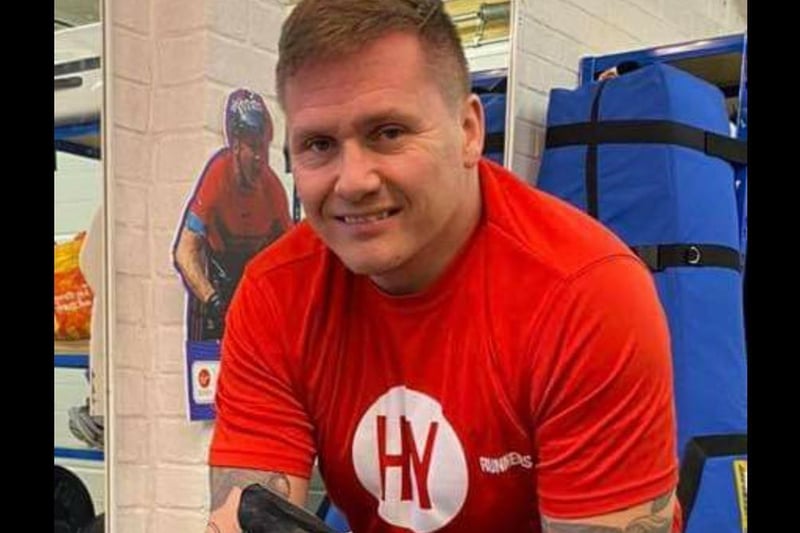 Paralympian David Weir has been doing his share for HY Runners