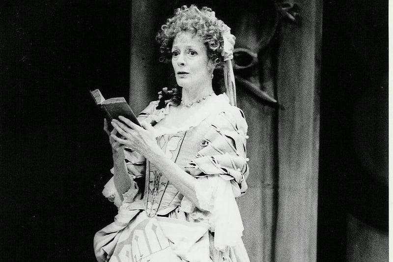 Dame Maggie Smith as Millamant in The Way of the World (1984) at Chichester Festival Theatre, photo by Nobby Clark