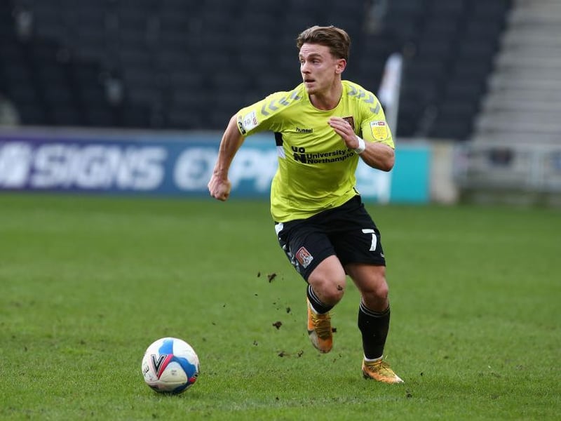 Frustratingly wasteful in the final third, none more so than when he missed an open goal, albeit from 30 yards, at 1-1. Didn't always make the right decision and often turned back into trouble instead of driving forward. Disciplined out of possession... 6