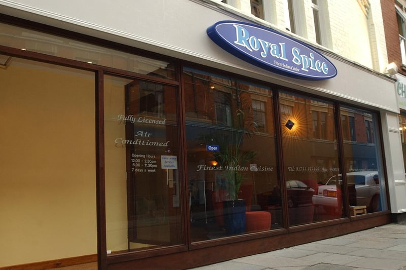 Royal Spice - Indian restaurant in Park Road (now a Lithuanian restaurant).