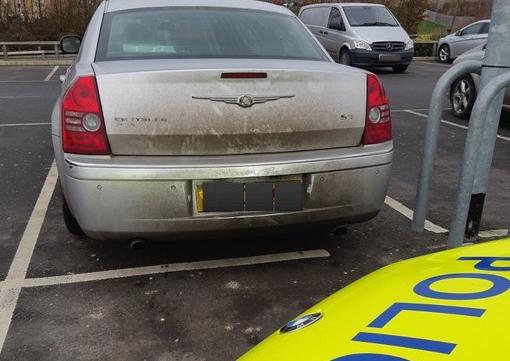 Driver uninsured and had no licence