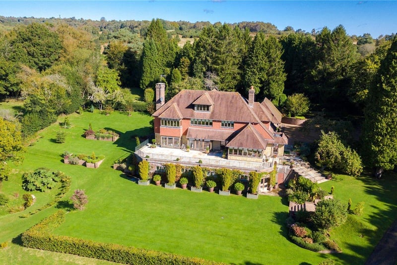 Superb modern country house in the heart of the Ashdown Forest. Price: £2,950,000.