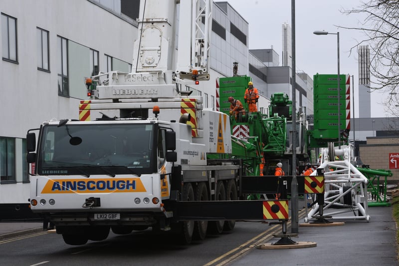 Peterborough City Hospital A & E improvements work about to start with the lifting of 6 pods. EMN-210103-155411009