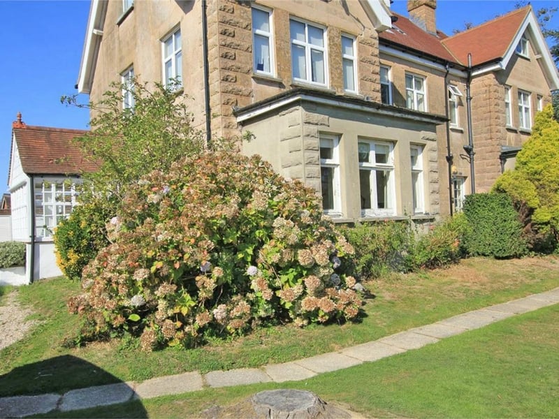 An attractive property within easy reach of the High Street is this attractive ground floor one bedroom conversion flat that offers generous accommodation. A small area of garden that includes a seating area next to the porch and an established flowerbed and there is a communal garden that wraps around to a hedge enclosed private patio. Price: £185,000.