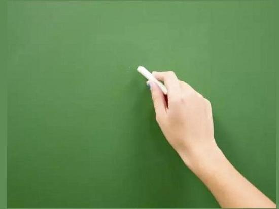 A primary school in Hemel Hempstead has closed a Reception class bubble after a member of staff tested positive for coronavirus at the weekend. September 8, 2020