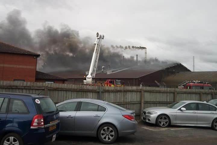The blaze in Heckington Business Park. Photo: Andrew Bradley EMN-210403-140541001