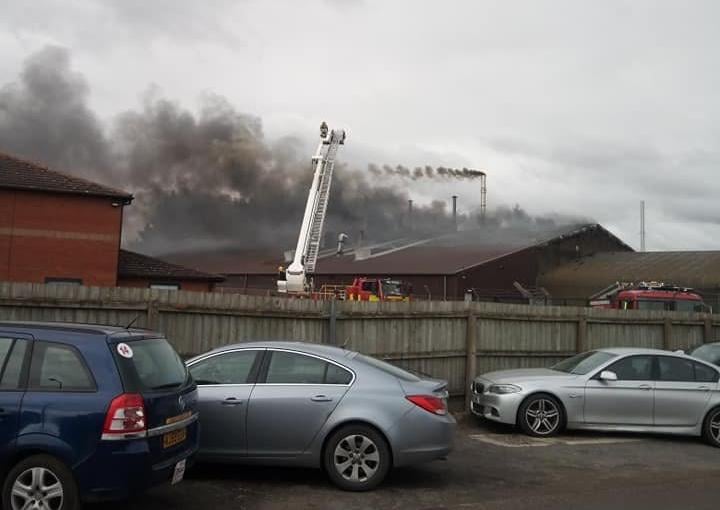 The blaze in Heckington Business Park. Photo: Andrew Bradley EMN-210403-140541001