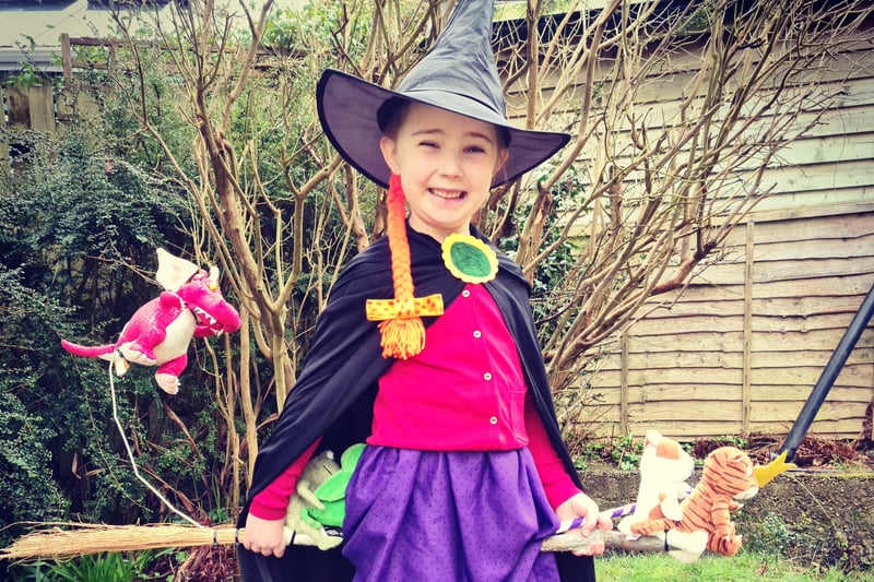 Bella, aged 6, from Little Common School as the witch from Room on the Broom SUS-210503-095948001