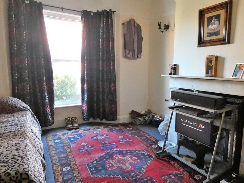 Queen Street, Littlehampton, by Zoopla