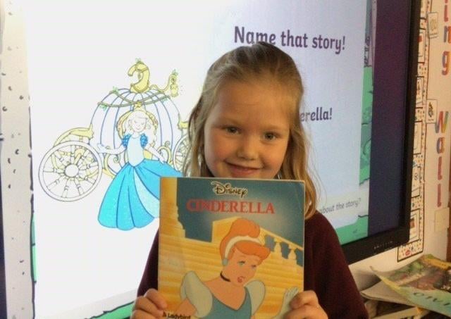 In year 1 at William Alvey School they played Fairy Tale Lucky dip - they picked a mystery object from the bag and had to match it to the right fairy tale (Lotta). EMN-210603-170322001