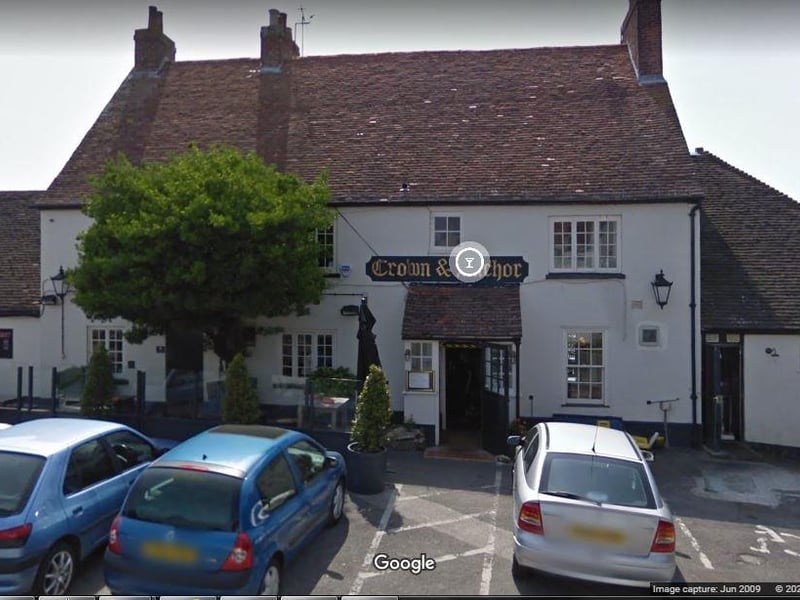 Crown and Anchor is a traditional pub serving 'the freshest' seafood and a 'sizeable and tasty fish and chips' with a quayside view. Scores 4 out of 5 on Tripadvisor.