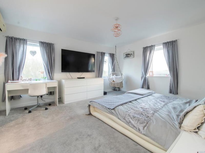 Middle Farm, Staverton, marketed by Knight Frank