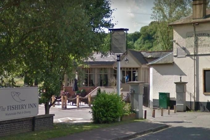 Rustic pub in Hemel Hempstead, with an open fire, waterside terrace and banquette seating, serving British grub. (C) Google Maps