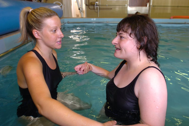 Support worker Jenny Leaman with Leanne Cafaro who started to walk again after using the hydrotherapy pool ENGEMN00120110208152844