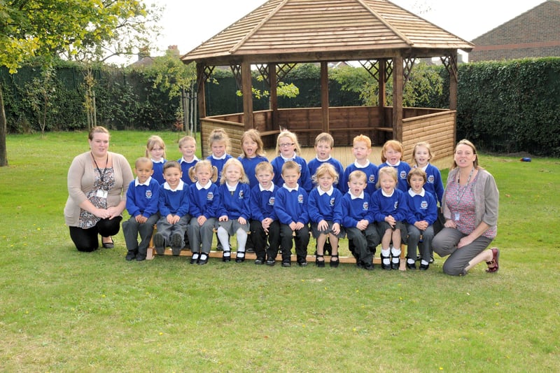 Ore Village Primary Academy

Hedgehogs Class

Miss Bolton (Class Teacher).
Miss Tomlin (Teaching Assistant).

absch904

First Class Series2013
© Andy Butler 2013
All Rights Reserved SUS-211003-152835001