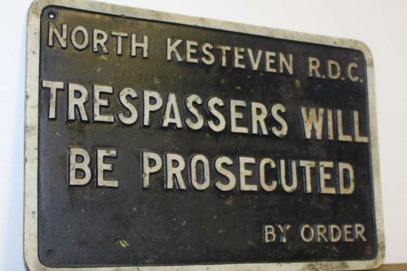 This is a North Kesteven Rural District Council trespassers sign -ideal for advertising decor, a 'man cave' or garage. It is a vintage sign priced at £95 from House of Heritage store, plus postage. This decorative and desirable sign dates from around 1970s and is made from alloy. A 'real collector's item'. It is in good condition considering age, some marks, scratches and loss of painted finish. EMN-211203-174412001