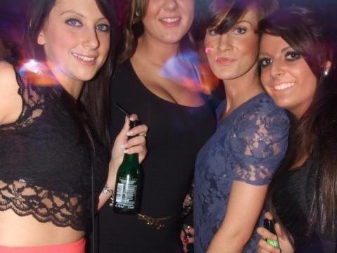 A time when you could huddle and pose for a photo!