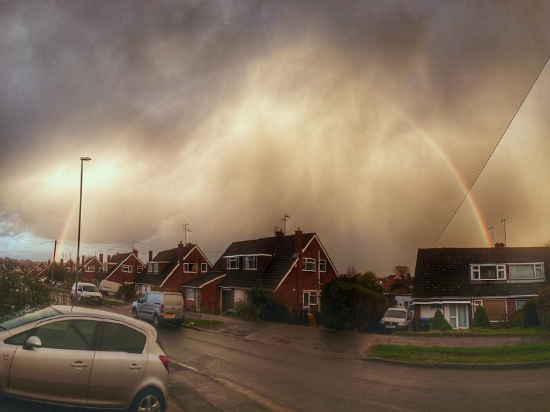 A stunning full rainbow captured by Helen in Northampton.