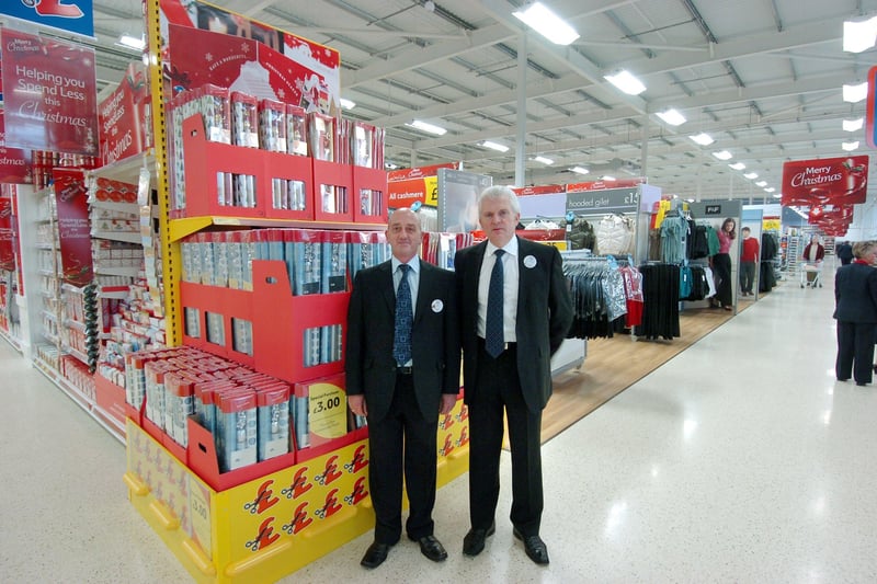 Tesco Extra in St Leonards opening on 1/12/08

Eddie McCue (Store Manager) and Colin Penn (Store Director) SUS-210322-123213001