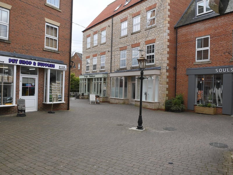 Sleaford streets and shops during Coronavirus Pandemic. EMN-210323-114208001