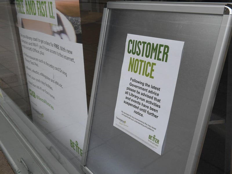 Sleaford Library closed under restrictions. EMN-210323-114136001