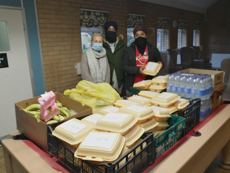 Sikhs prepare and deliver meals in Peterborough.