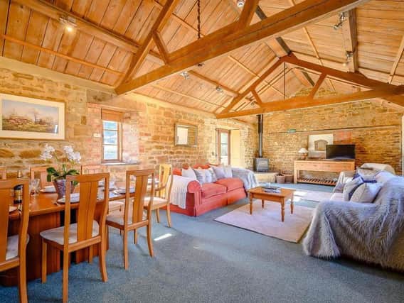 This beautiful grade II listed thatched farmhouse, which includes an on-site barn conversion has come on the market near the village of Shenington, Banbury (Image from Rightmove)