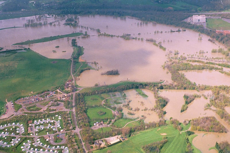 The extent of the flooding around Wansford over Easter 1998.