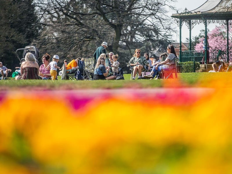 The Racecourse was busy with people catching up with friends and family. Photo: Kirsty Edmonds.
