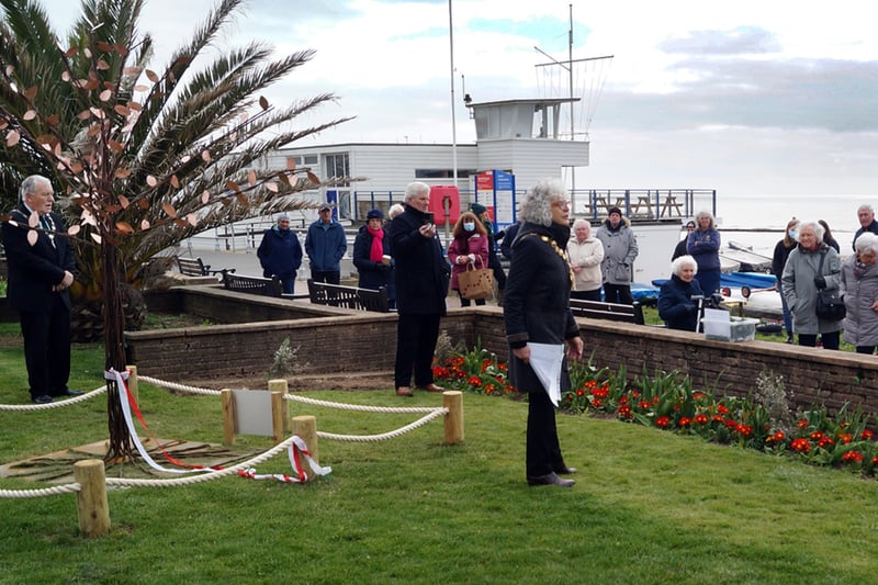 Tree of Hope ceremony in Bexhill in memory of all those who lost their lives during the Covid-19 pandemic. Photo taken by Derek Canty on 2/4/21 SUS-210504-095423001